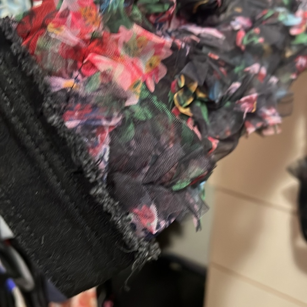 Denim floral jacket by Adore - Picture 4 of 6